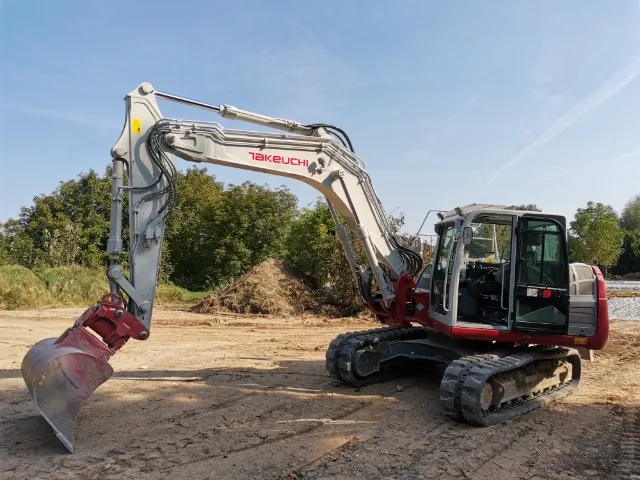 TAKEUCHI TB 2150 — vozový park HOLCNER – DOPRAVA