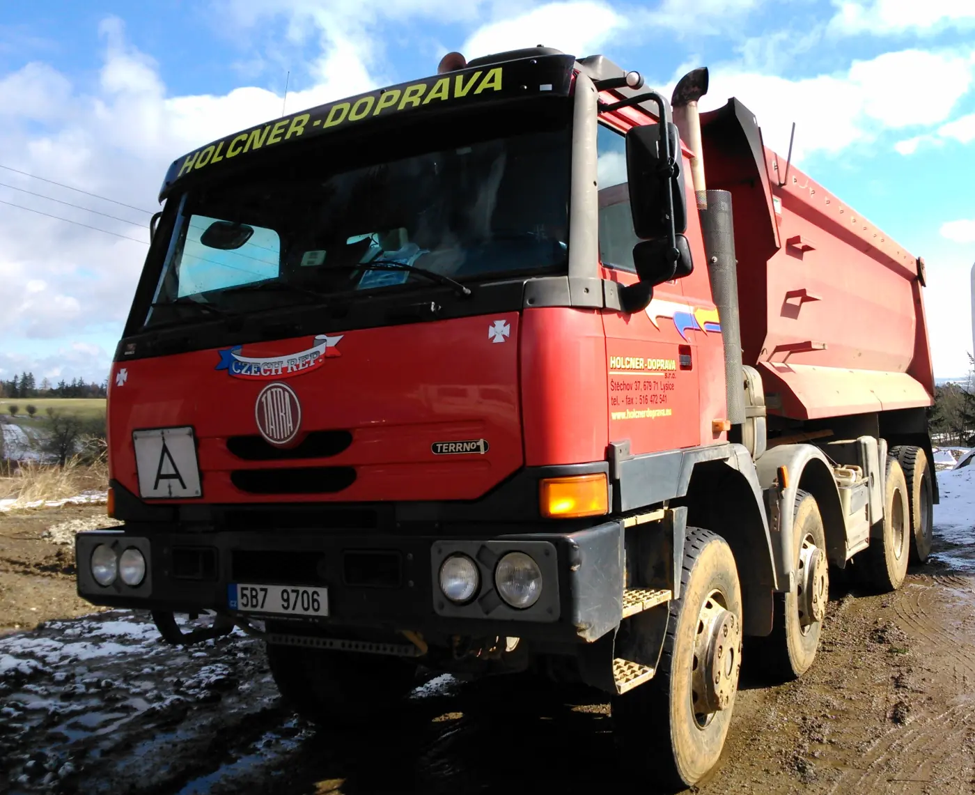 TATRA 815-290R84 8×8 — vozový park HOLCNER – DOPRAVA