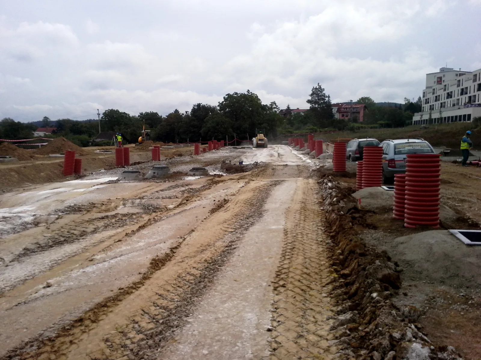 výstavby technické infrastruktury a příprava komunikace před finálními povrchy